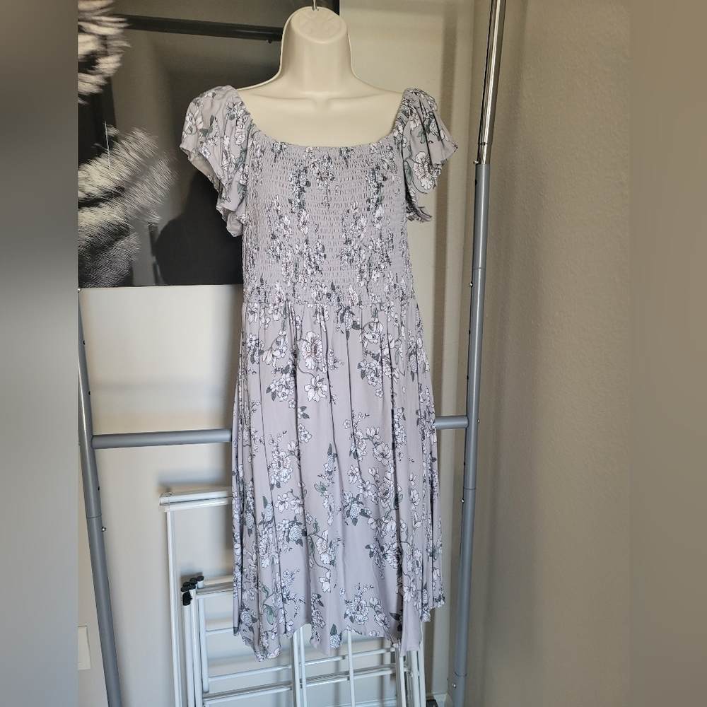 Torrid Floral Periwinkle Grey Spring Easter Dress, Size 1